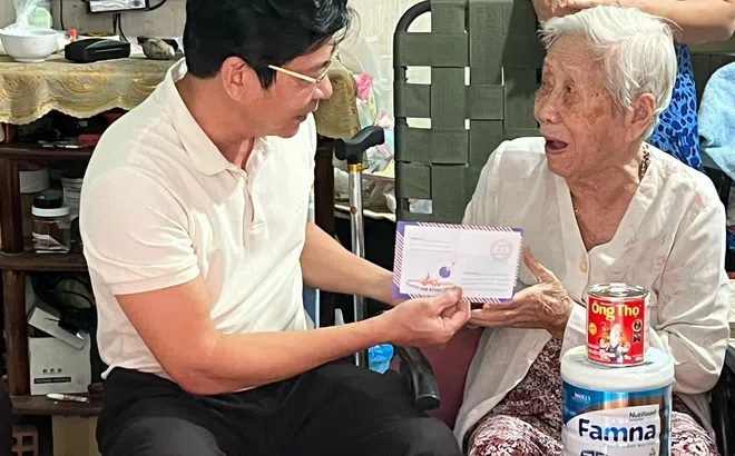 Tạp chí điện tử Nhà Quản Lý: 8 năm hành trình dẫn bước yêu thương