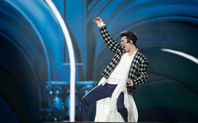 Dimash Kudaibergen: Tại sao cả thế giới “phát cuồng” trước một giọng hát?