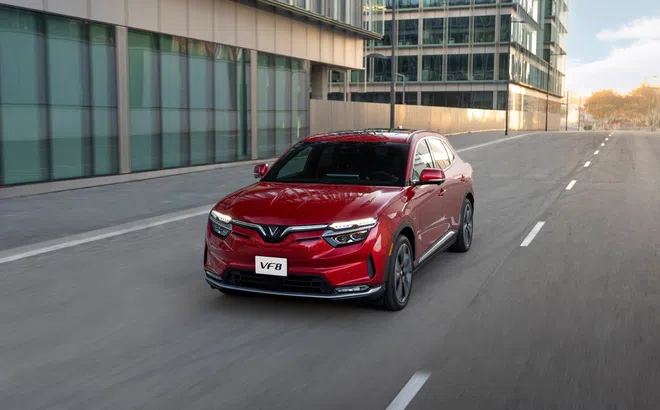 VinFast VF 8 được ưa chuộng ở phân khúc SUV 5 chỗ tầm 1 tỷ đồng nhờ chất lượng ổn định và chi phí tốt