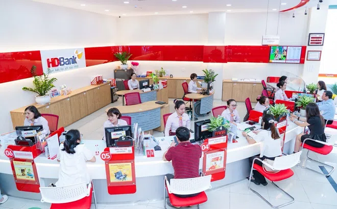 HDBank tiếp tục vào Top 50 Forbes Việt Nam trong bước chuyển lớn của thị trường vốn