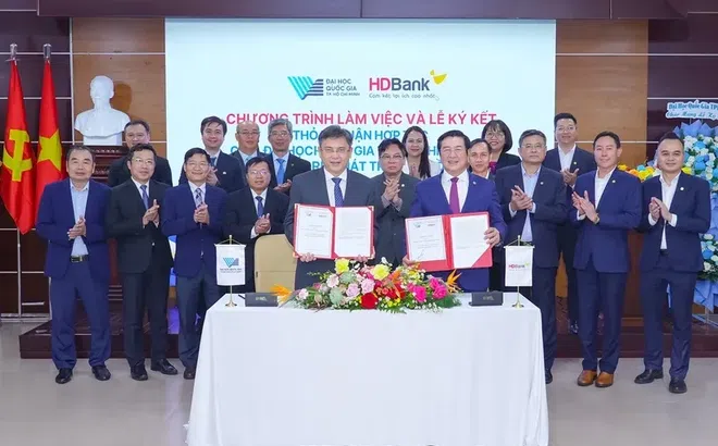 HDBank và Đại học Quốc gia TPHCM hợp tác kết nối giáo dục, tài chính