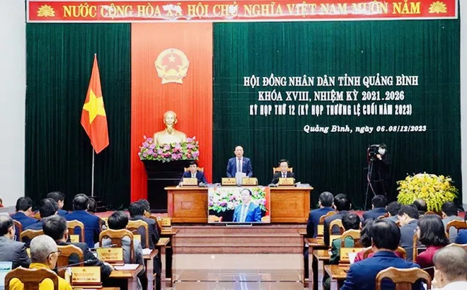 Quảng Bình: Công bố kết quả lấy phiếu tín nhiệm đối với 30 chức danh chủ chốt do Hội đồng nhân dân tỉnh bầu