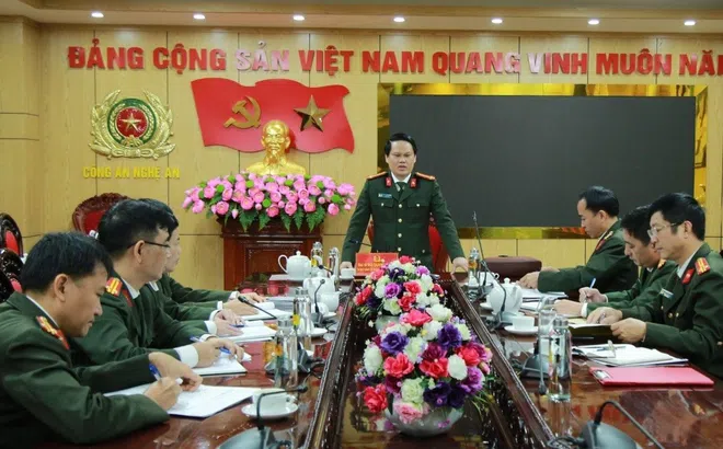 Giám đốc công an tỉnh Nghệ An làm việc với Phòng An ninh đối ngoại nhân dịp đầu năm mới