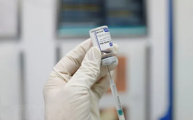 Vaccine và lạm bàn về câu chuyện phân phối công bằng