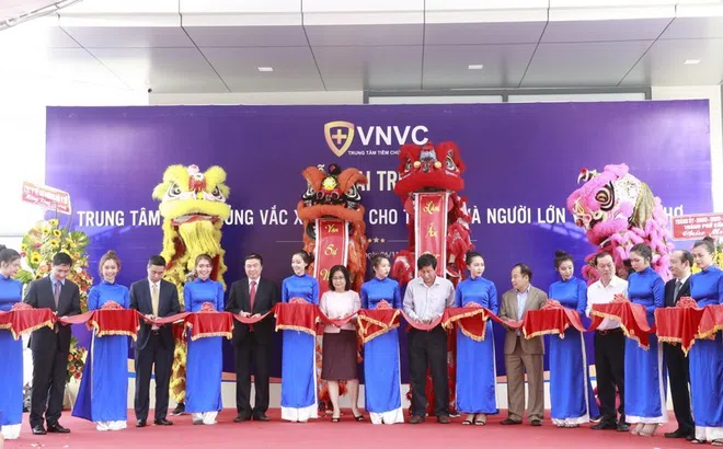 Khai trương Trung tâm tiêm chủng VNVC lớn nhất ĐBSCL