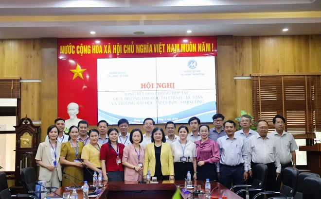 Trường ĐH Tài chính – Kế toán và ĐH Tài chính – Marketing hợp tác đào tạo cho tân sinh viên năm 2024