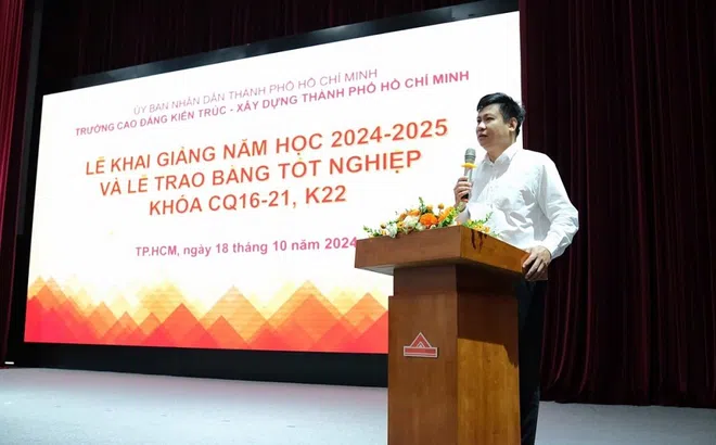 Trường Cao đẳng Kiến trúc – Xây dựng TP.HCM khai giảng năm học mới