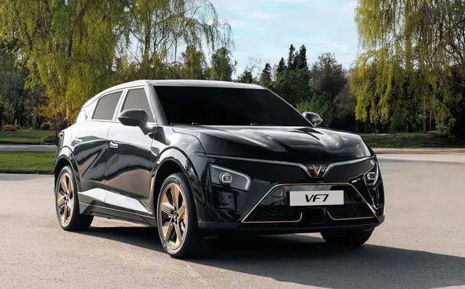 SUV cỡ C quá nhiều xe, vì sao nhiều người mê “tân binh” VinFast VF 7?