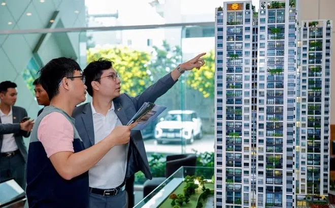 Giải pháp nào để hiện thực hóa ước mơ an cư khi giá nhà ở ngày càng leo thang?