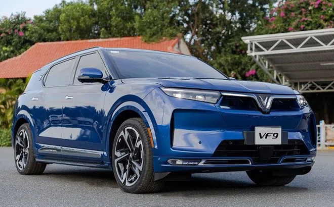 Cơ hội cuối để sở hữu 'xe chủ tịch' VinFast VF 9 với mức giá 'không tưởng'