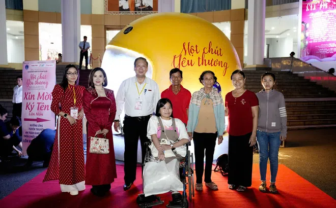 Hành trình nhân ái: Hơn 465 triệu đồng cho những số phận khó khăn