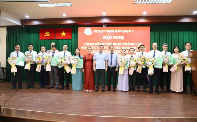 Quận 7 công bố quyết định kiện toàn bộ máy: Tinh gọn - hiệu quả - đột phá