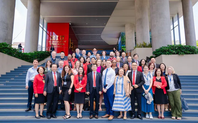 HIU thúc đẩy quốc tế hóa giáo dục qua kết nối với hệ thống đại học Hoa Kỳ