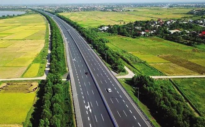 Tập đoàn T&T đề xuất đầu tư tuyến cao tốc hơn 81km và phát triển mô hình đô thị cảng tại Cà Mau