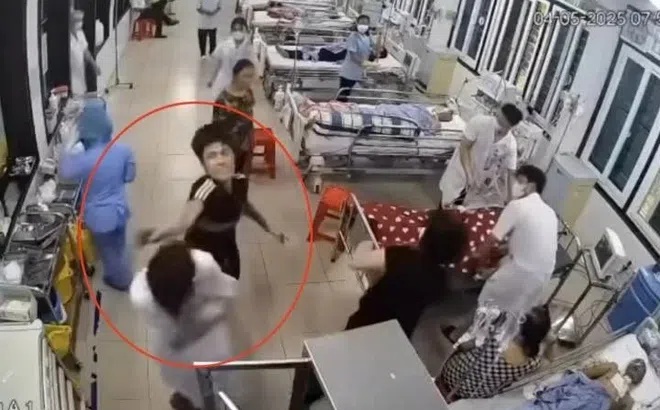 Tăng cường pháp lý để bảo vệ nhân viên y tế trước nguy cơ bạo lực gia tăng