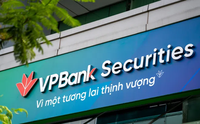 Vượt nhiều đối thủ gạo cội, VPBankS vào top 10 thị phần HoSE