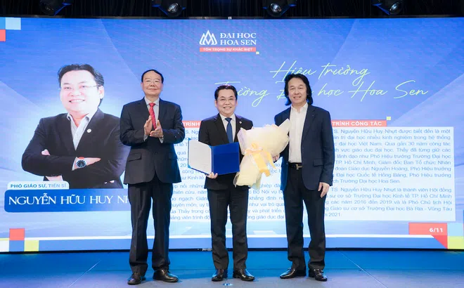 PGS.TS Nguyễn Hữu Huy Nhựt chính thức đảm nhiệm cương vị Hiệu trưởng Trường Đại học Hoa Sen
