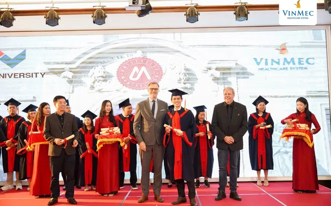 Hàng trăm bác sĩ quốc tế “tốt nghiệp” Vinmec: Minh chứng cho năng lực đào tạo y khoa chuẩn châu Âu ngay tại Việt Nam