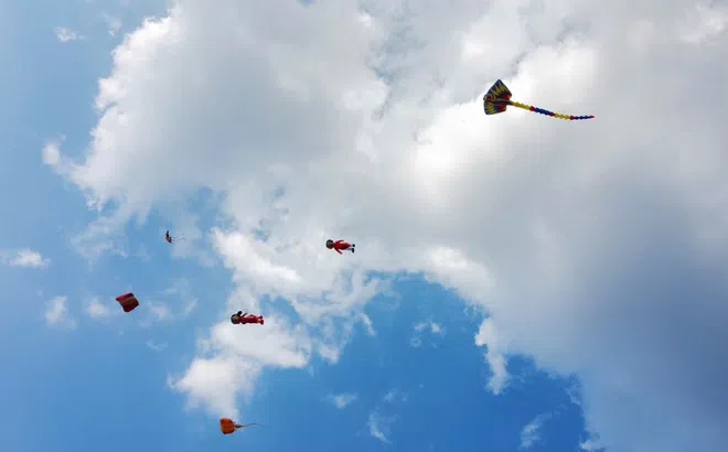 Hội thi diều sáo nghệ thuật tạo sức hút văn hóa – du lịch tại Nha Bích