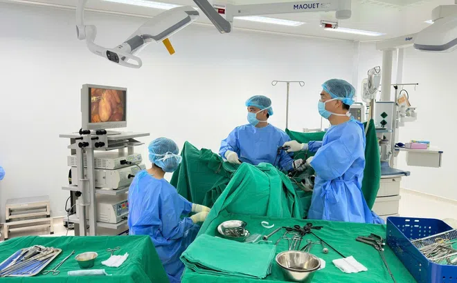 Phẫu thuật nội soi giúp người phụ nữ 73 tuổi trút bỏ mặc cảm 20 năm vì sa sinh dục