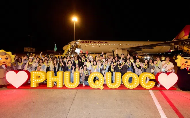 Sun PhuQuoc Airways cất cánh chuyến bay quốc tế đầu tiên đến Đài Bắc (Đài Loan - Trung Quốc)