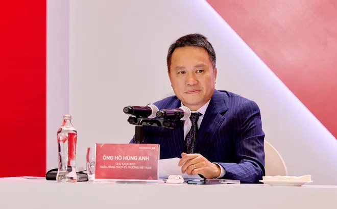 Cổ tức và cổ phiếu thưởng “khủng” tới 67%: Techcombank khẳng định nội lực, vững tầm vị thế số 1 trong khối ngân hàng