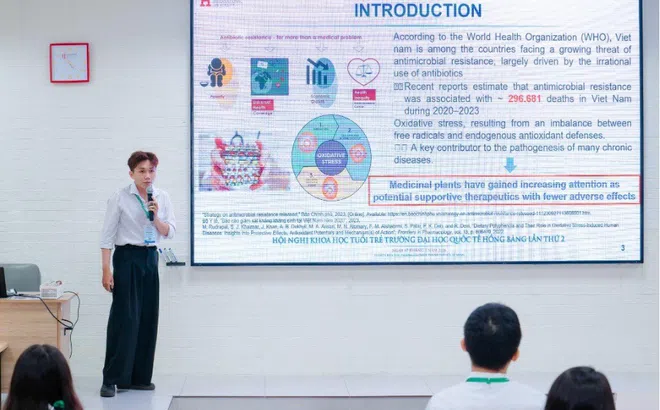 Sinh viên, giảng viên trẻ đưa AI và dữ liệu bệnh viện vào nghiên cứu ứng dụng