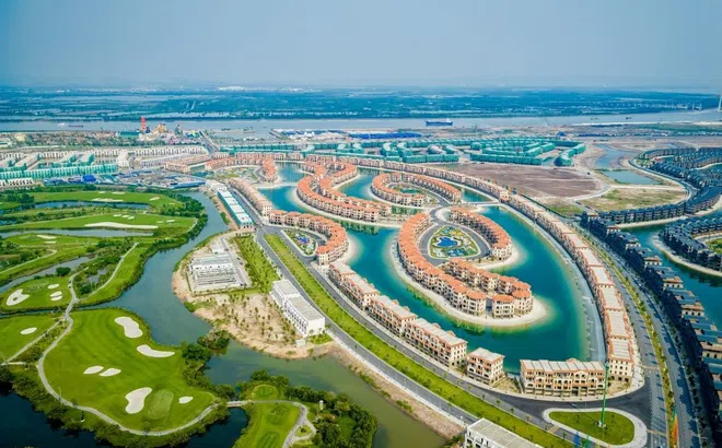 Vinhomes Royal Island đón làn sóng cư dân dịch chuyển về Bắc sông Cấm