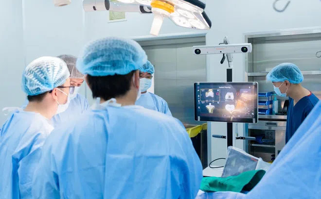 Thay khớp bằng robot ngay tại Phú Quốc với chi phí như mổ thông thường