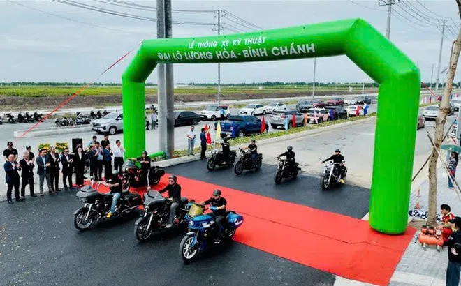 Đại lộ Lương Hòa - Bình Chánh thông xe kỹ thuật, mở ra động lực phát triển cho các dự án bất động sản và khu công nghiệp phía Tây TP HCM