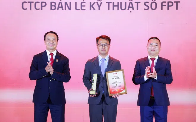 FPT Retail được vinh danh tại VNTAX 2026, tiếp tục gia tăng đóng góp cho cộng đồng