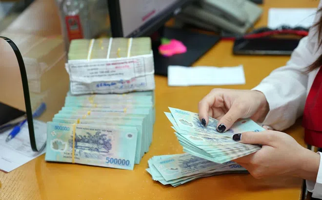 NHNN tăng cường kiểm tra, xử lý tình trạng ép khách vay vốn mua bảo hiểm