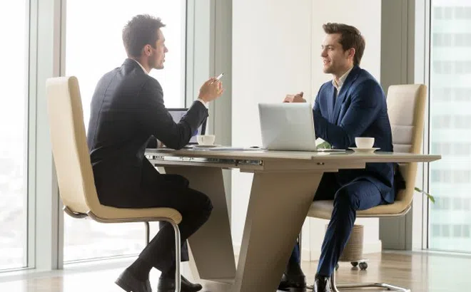 Hướng dẫn quy trình đào tạo nhân viên mới trong 3 tháng đầu