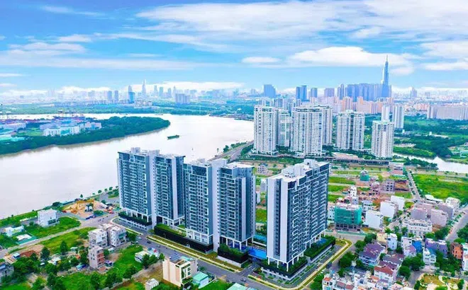 Bất chấp khó khăn của thị trường, nhiều môi giới BĐS vẫn bám trụ với nghề