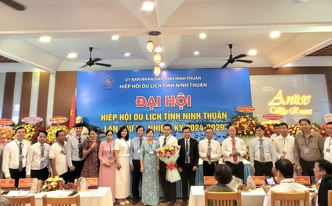 “Tuần lễ văn hoá du lịch hè Ninh Hải - Ninh Thuận 2024”: Nâng cao nhận thức của cộng đồng về phát triển du lịch bền vững