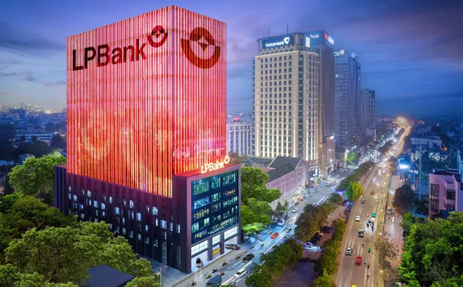 Ngân hàng Lộc Phát Việt Nam (LPBank) thay đổi thời gian tổ chức Đại hội đồng cổ đông bất thường 2024