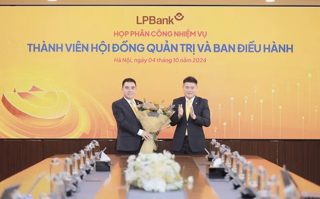 HĐQT LPBank họp phân công nhiệm vụ cho các thành viên HĐQT và Ban điều hành