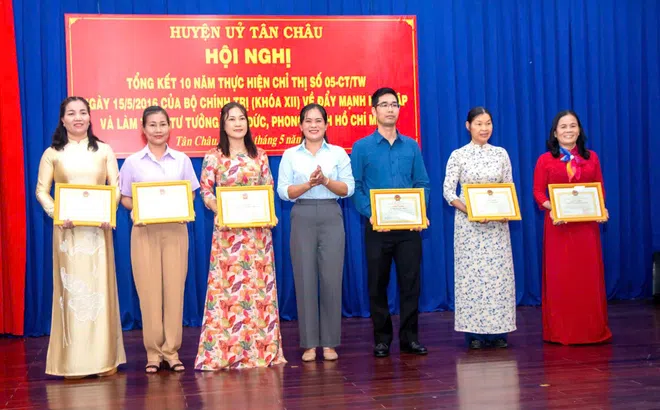 Tân Châu (Tây Ninh): Học tập và làm theo gương Bác tác động tích cực đối với xây dựng, chỉnh đốn Đảng