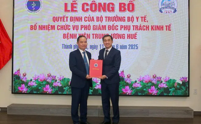 Bệnh viện Trung ương Huế có tân Phó Giám đốc