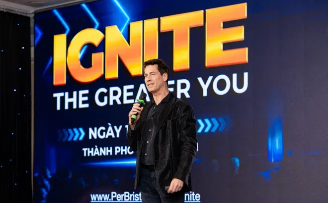 Hiệu suất con người trong kỷ nguyên AI: Từ lợi thế cá nhân đến tài sản chiến lược