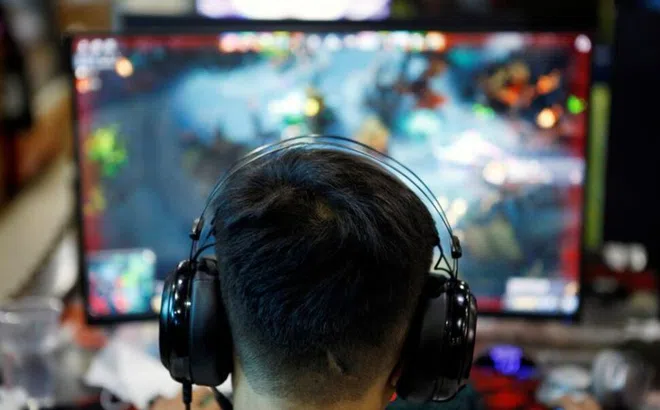 Trung Quốc cấm trẻ vị thành niên tặng quà online cho livestreamer sau 10 giờ tối