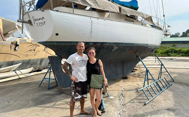 Cuộc sống thú vị của cặp vợ chồng du lịch toàn thời gian: “Chúng tôi không giàu"