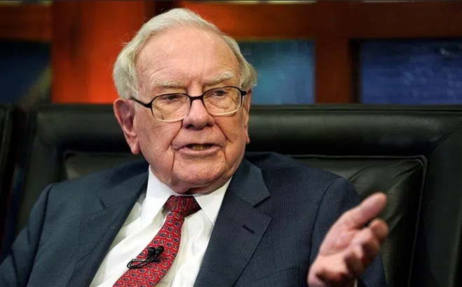 Warren Buffett nói về khoản quyên góp 750 triệu đô la của ông cho tổ chức từ thiện vào đêm trước Lễ Tạ ơn.