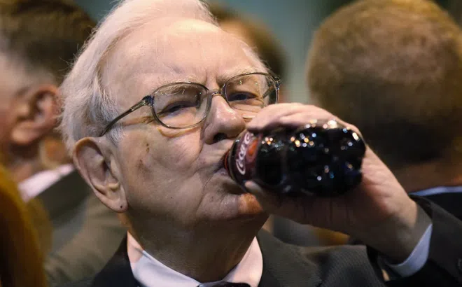 Warren Buffett khẳng định sẽ sẵn sàng từ bỏ một năm cuộc đời để ăn bất cứ thứ gì mình muốn