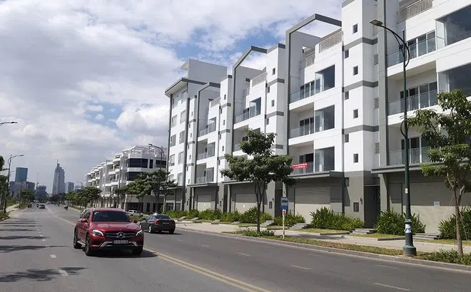 Nguồn cung khan hiếm, giá nhà liền thổ TP. HCM tăng cao trong quý 2/2021